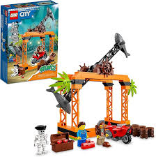 60342 LEGO® City O Desafio de Acrobacias com Ataque de Tubarão; Kit de Construção (122 peças)