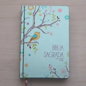 Bíblia Sagrada Nvi Letra Gigante Pássaro Folhas Capa Dura
